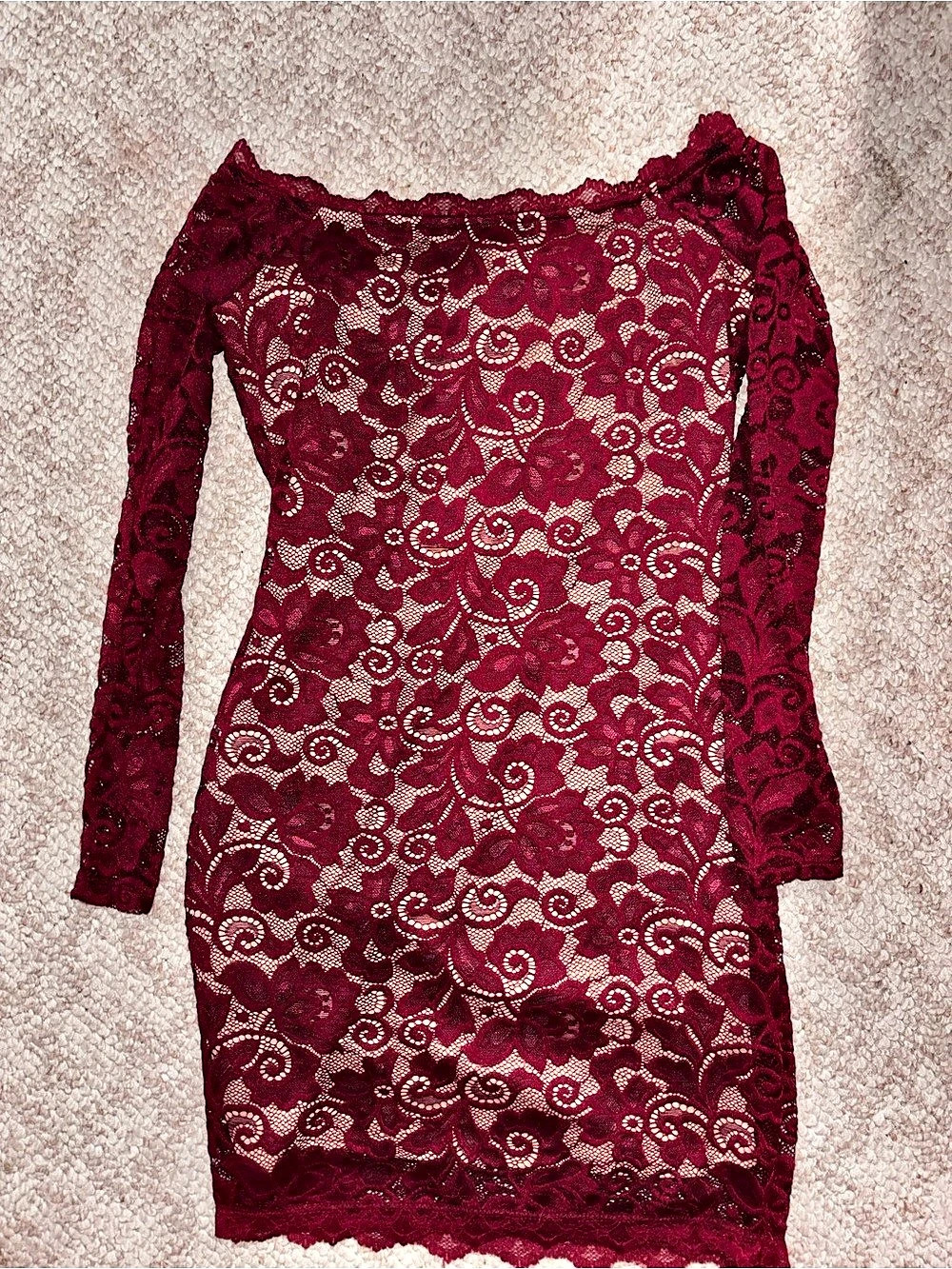 Windsor Lace Mini Dress in Red Like New